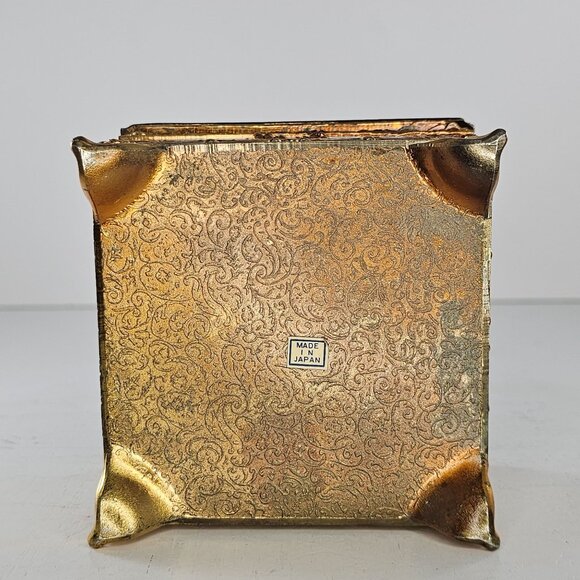 Vintage Gold White Jewelry Box Victorian Lady Reading Brass Metal Velvet - Picture 7 of 9